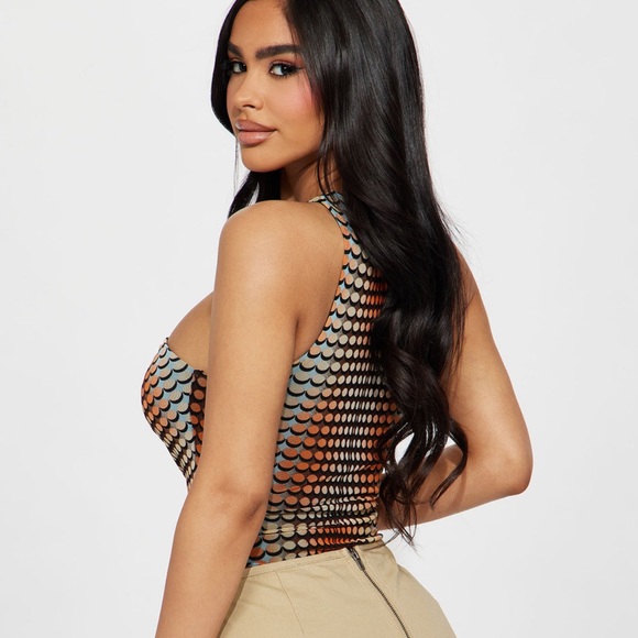 NWT Cut Out Top! - Picture 3 of 11